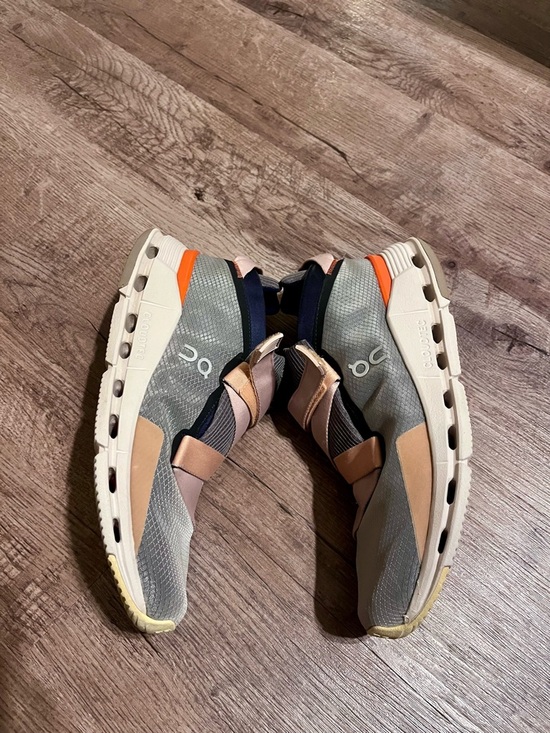 On Running Shoes - On Women's Cloudnova Wrap Velcro Low Top Sneakers Gray, Peach & Orange Sz 9.5